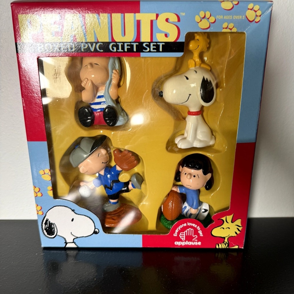 Peanuts Snoopy PVC Figure Set Applause  Charlie Brown Lucy Linus Vintage